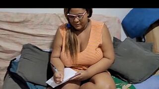 Professora fode sua grande buceta e leva gozada e adora isso tudo - 1 image