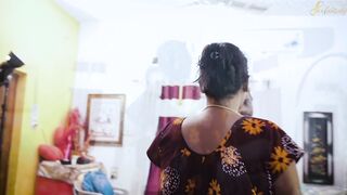 Dudh wale bhaiya ne bhabhi ke sath bahut chudai ka maja liya - 3 image