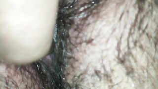 my hairy pussy receives its interactive toy, let's play guys, do you want to have control of it? write me - 2 image