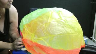 Anna and the water ball - 8 image