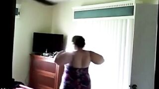 Fat Christine K. gert ready to go to the pool in Florida - 5 image