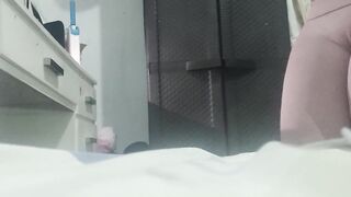 BIG ASS WOMAN UNDRESSES IN FRONT OF HER LOVER - 2 image