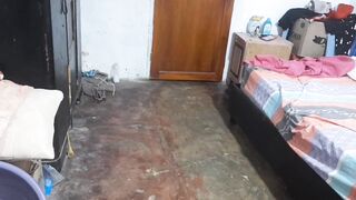 How my stepmother shakes her tremendous ass. - 14 image