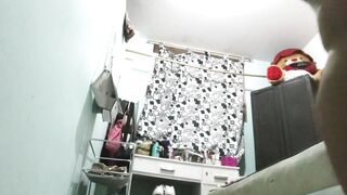 Big ass stepmother spied on by amateur camera