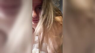 Fucking my pussy for you