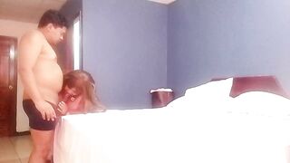 Sexy mature stepmom sucks her inexperienced lover's cock in a hotel - 2 image
