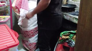 sri lankan housewife standing window when a stranger comes & fucks her then while She cooks the guy fucks her again - 12 image