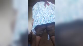 Twerking ass and finger fucking - 4 image