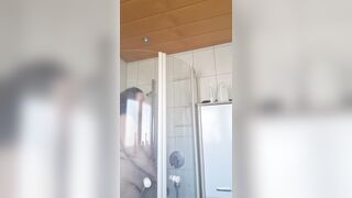 Who wants to shower with me??? - 3 image