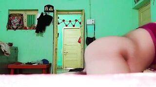 Indian Teen Sarmila Makes Porn at Home Teasing Her Desi Fans - 15 image