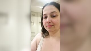 I want to cum in The shower stall at work. Will it work? - 2 image