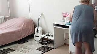 I spied on my mother-in-law and how she was cleaning up the room naked - 3 image