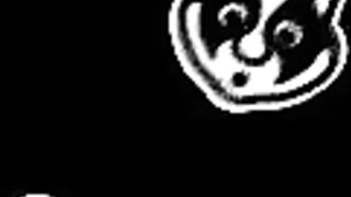 I spread my legs for you!