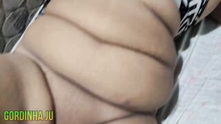 Student goes in her house fucks her ,cums on her face ,she has a big squirt while she is in the bedroom - 4 image