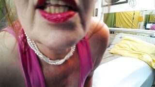 1060 I Came 4 Times in These Panties Before Mailing