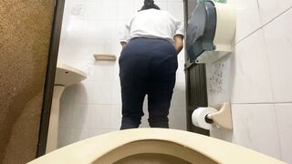 Careless nurse is filmed in public restroom in office - 2 image