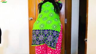 Shade se ek din pahale Hot Didi Ne Choti Bhai ko Sat Choda Chudi Kartihu jab mata pita Gar par nahi tha