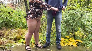 Couple, that pees together, stays together - 11 image