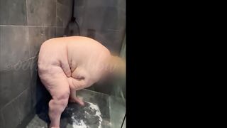 BBW doggie dildo masturbation with OohhLizzyBBW