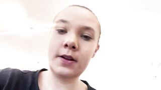 INSTRUCTIONS! BLONDE TEEN WITH MEGA TITS SEDUCES YOU!