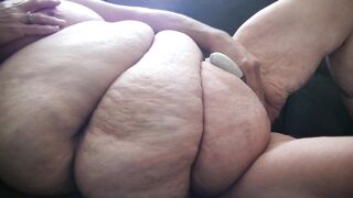 bbw wife cumming to a video - 15 image