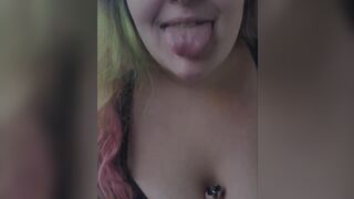 Willow Fucking Her Self Silly In The Shower - 2 image