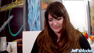 Cute Chubby Painter Chelsea Dagger Seduces Her Hung Model