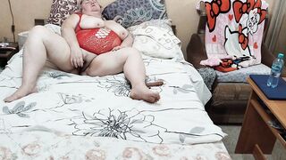 wife masturbation with big tits ,ass and big hairy cunt