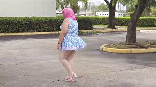 Big juicy fat ass busty white girl black cock blowjob - bbw milf in mini short dress flashing thick curvy booty in public and sex with stranger in car, getting her pussy creampie twice in parking lot outdoor - 3 image