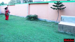 18yr Tailor boy trickly fuck Beautiful Bhabhi! Bhabhi Sex - 1 image