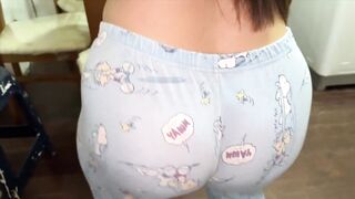 Mother-in-law shows off BIG ASS to son-in-law who ends up fucking her 