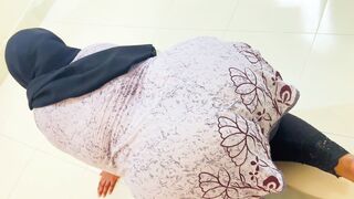 (Boss teaches Maid how to have sex) Unexpected Dirty Sex With Arabian Beauty Big Ass & Huge Boobs Maid - Cum unlimited - 3 image