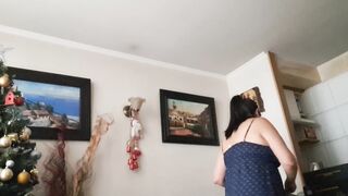 stepson asks stepmom to see her pussy and tits to give himself a handjob - 1 image