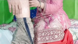 Hot Parosan Muslim Bhabhi Used to Play with My Indian Fat Cock