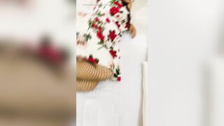 How Can Someone Be so Beautiful - 10 image