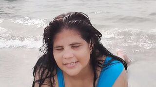 Chubby Latina what a big ass on the beach