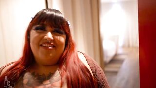Charms BBW Whore & Gives Her A Big Black Cock In Vegas: A True Story of Slutty Slutty Salesman