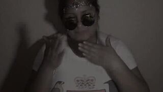 Sexy BBW with big tits and a green eyes gets off in a belly-expanding dance service