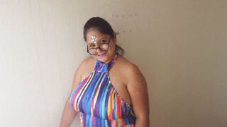 Sexy BBW with big tits and a green eyes gets off in a belly-expanding dance service