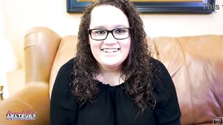 Harper B's first time swallowing cum in her first amateur anal audition!