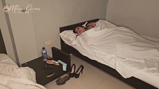 Emily Fox & James King bang their man's BFF in front of husband - 2 image