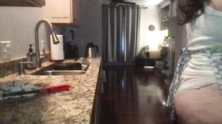 MILF POV: Thicc Step Mom Relentlessly Teases by Showing off her Fat Ass - 12 image