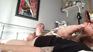 Smelly Post Gym Workout Feet Sniffing Handjob - 13 image