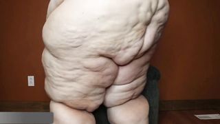 Chunky SSBBW Booty - 5 image